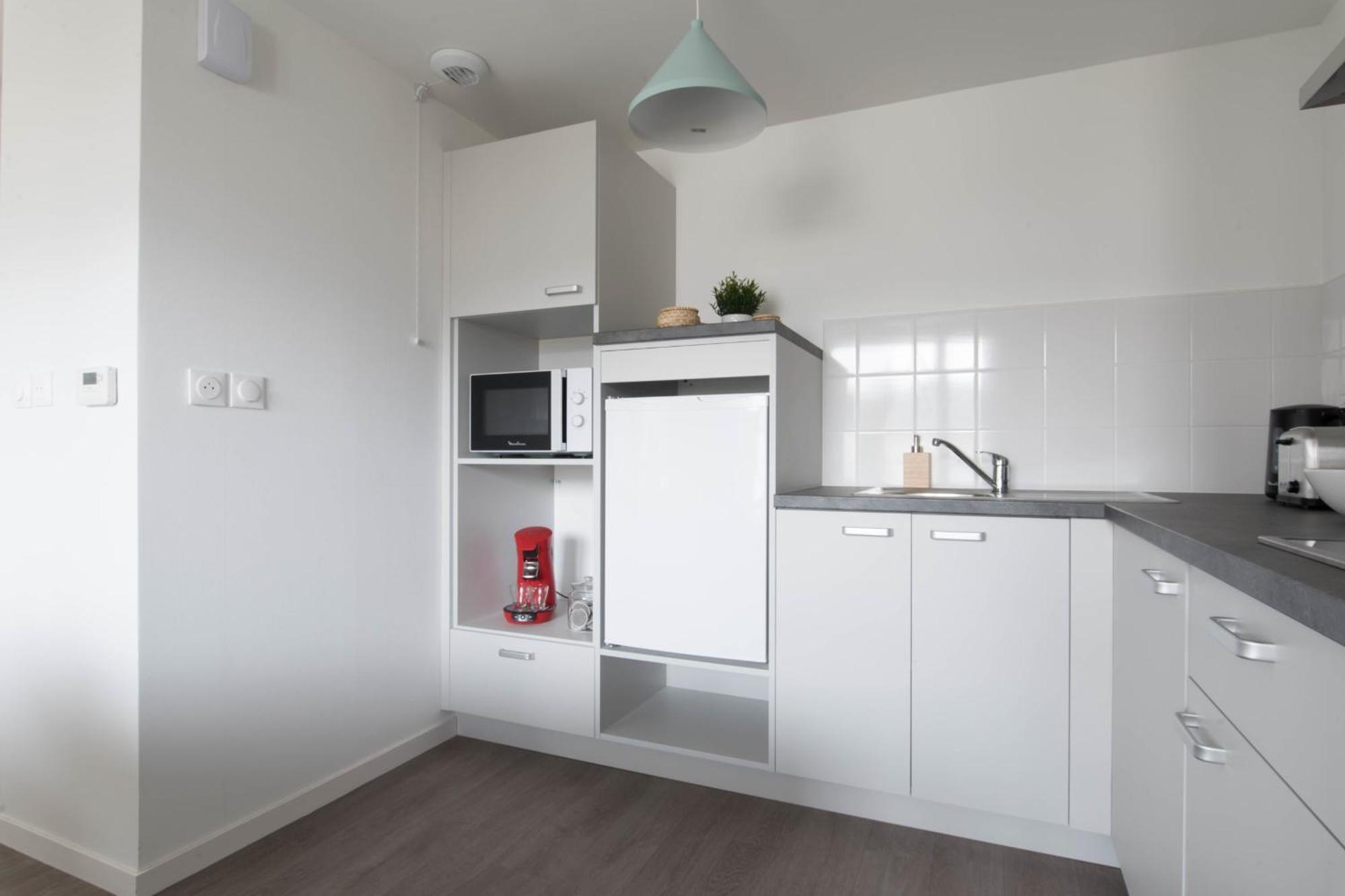 Elodie - T2 Proche Gare Apartment Le Mans Exterior photo
